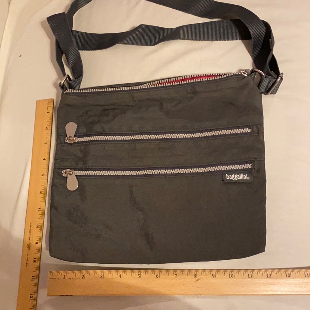 Baggallini $12 crossbody